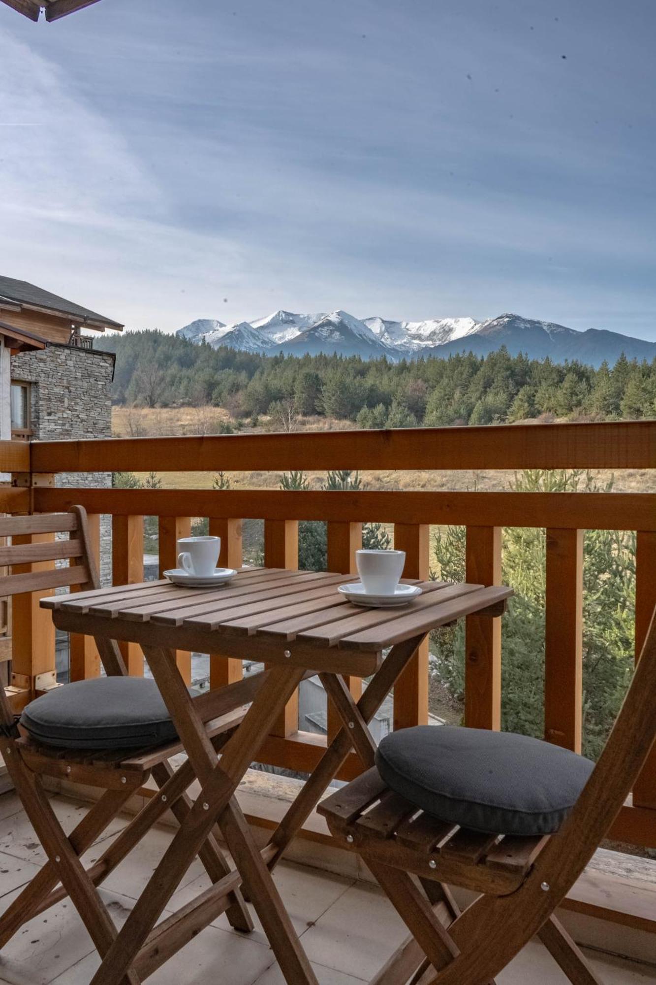 St. John Hill Apartment, Bansko Bagian luar foto