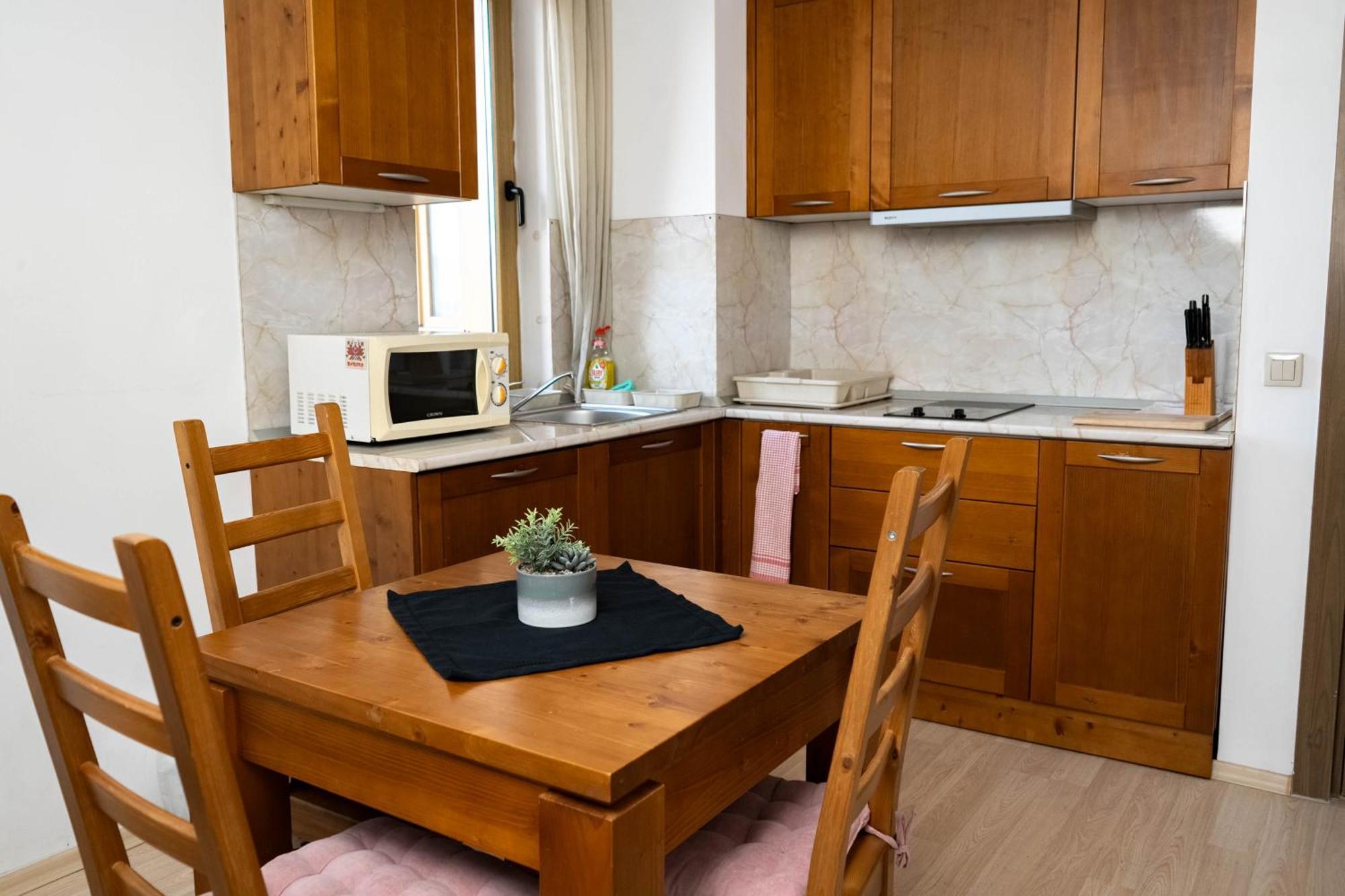 St. John Hill Apartment, Bansko Bagian luar foto